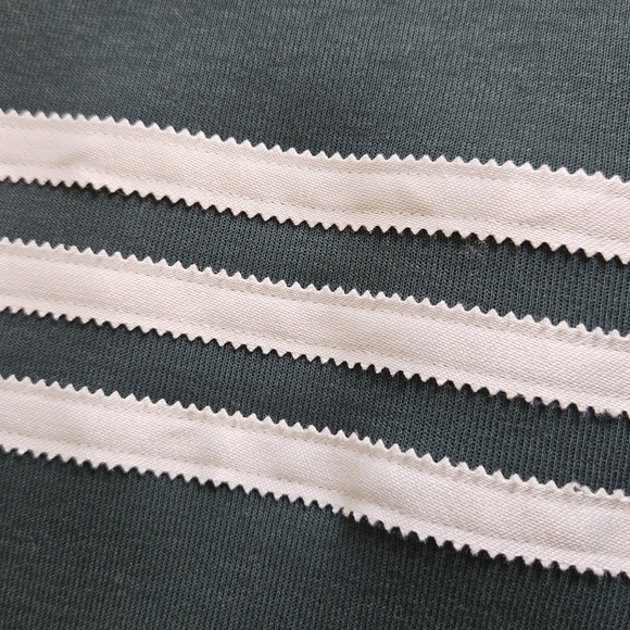 Adidas Adicolor Neuclassics Joggers & Cropped T-Shirt Set in Mineral - Picture 6 of 9